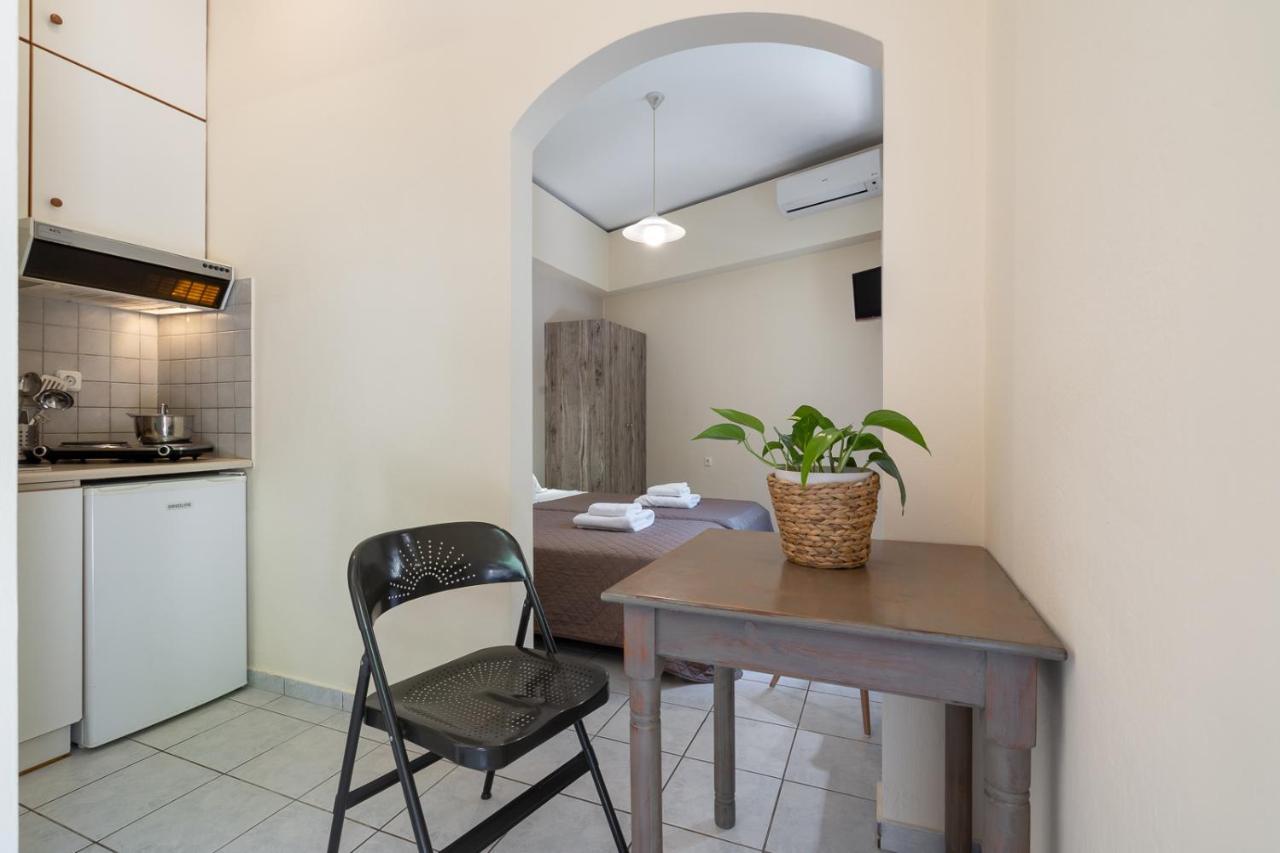Geana Apartments Chania  Bagian luar foto