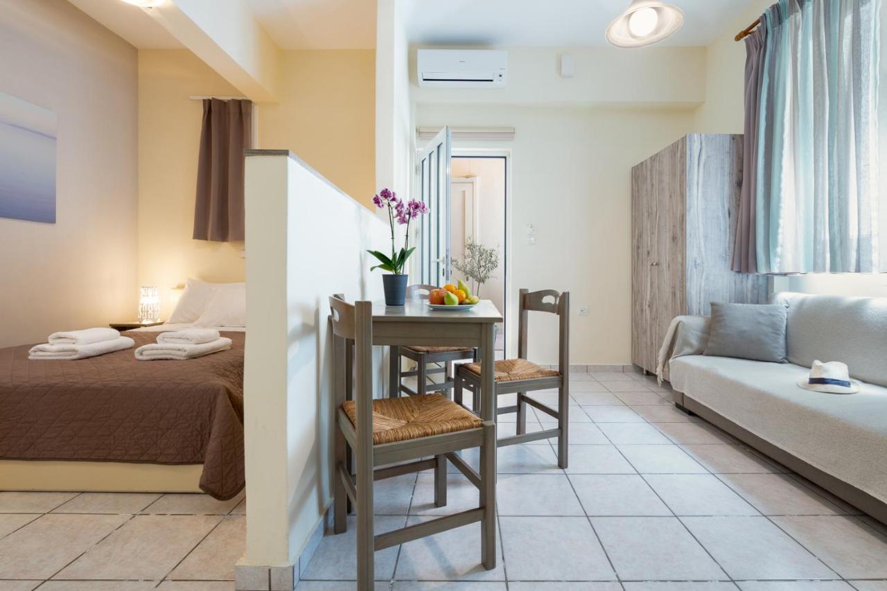 Geana Apartments Chania  Bagian luar foto
