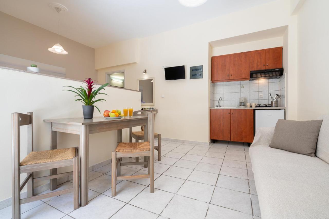 Geana Apartments Chania  Bagian luar foto